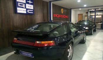 Porsche 928 GTS lleno